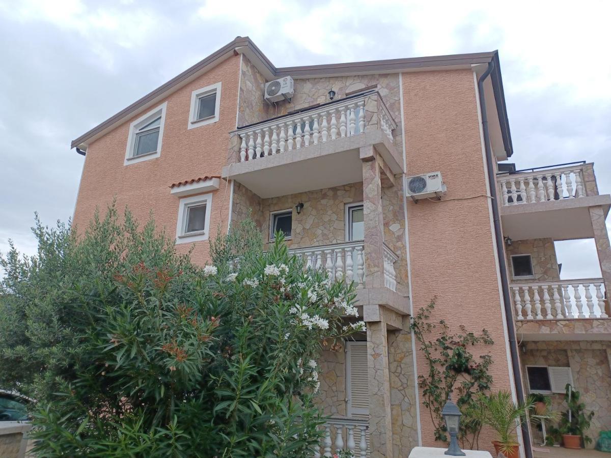 Apartments Vesna Nova Vas  Exterior foto